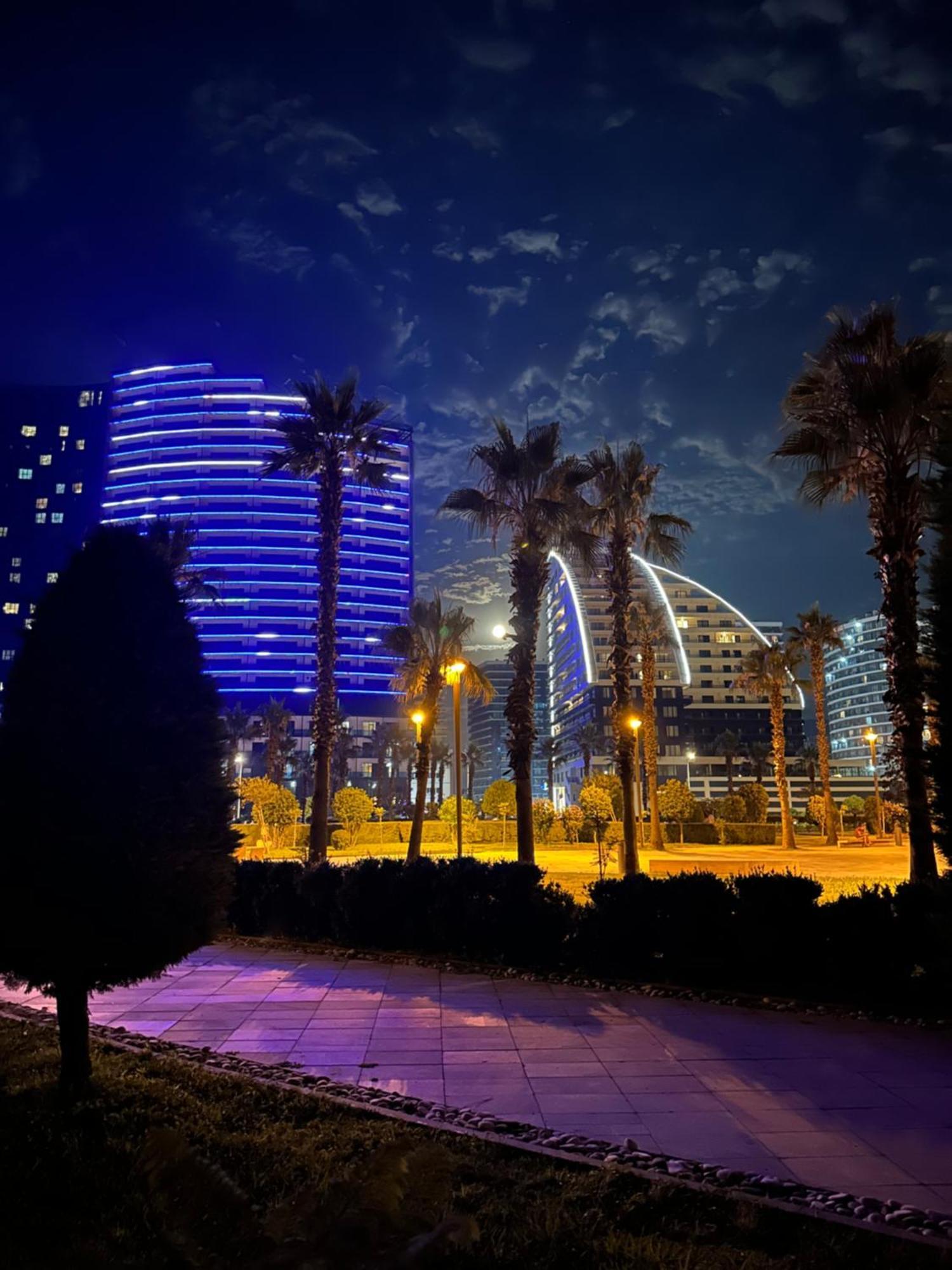 Batumi Boulevard Resort Exterior foto