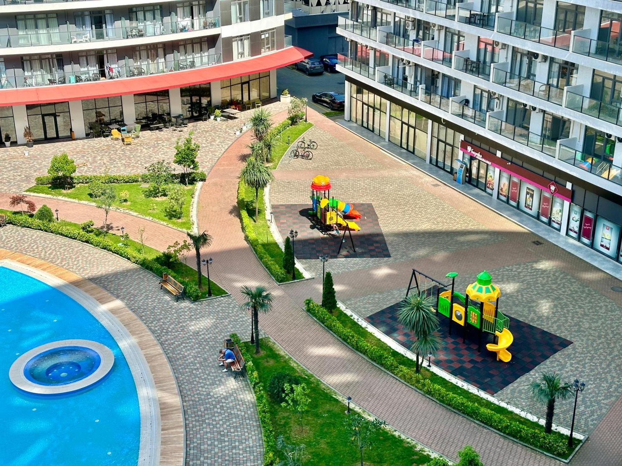 Batumi Boulevard Resort Exterior foto