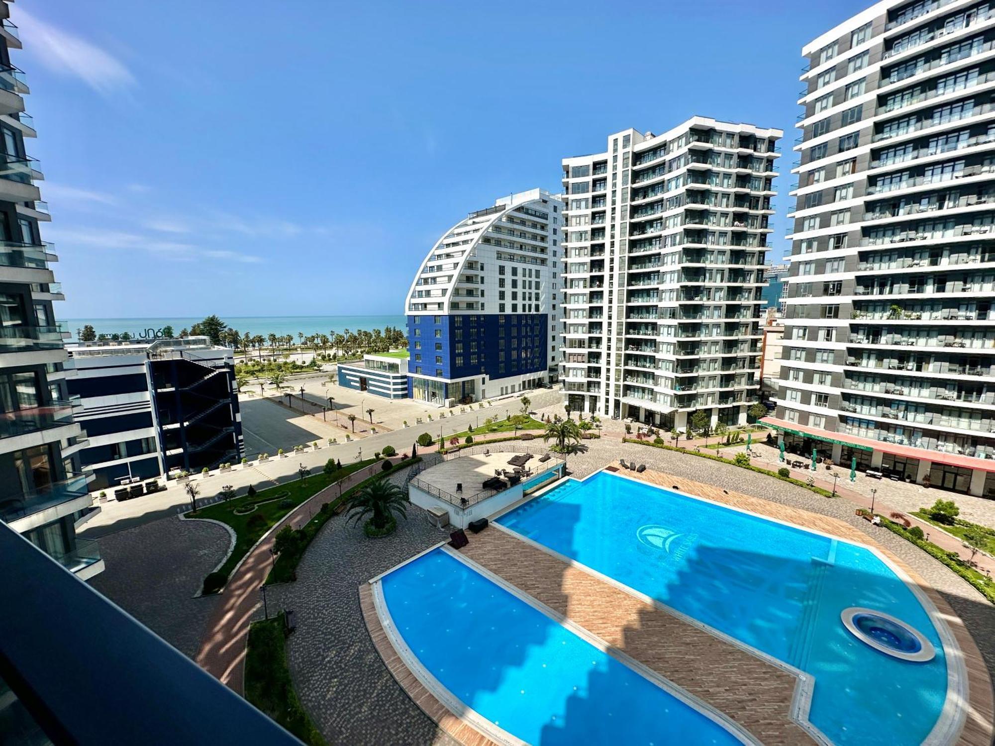 Batumi Boulevard Resort Exterior foto